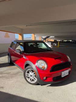 MINI Cooper S Hatchback – Red 2008