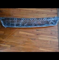 Car Front Grille - Black Mesh w/ Chrome Trim. Came off Chevy Tahoe 2011
