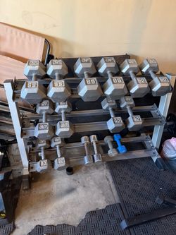 Dumbbells weights 8-65lbs plus heavy duty rack 616lbs total