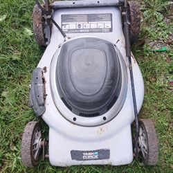 Lawnmower 