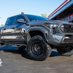 Readylift 2.5" Level Kit For 24+ Tacoma In Stock