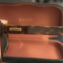 Gucci Womens’s Glasses Authentic With Case 