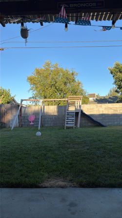 Free - Swingset