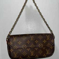 Louis Vuitton Monogram Ivy Wallet Purse