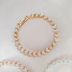 Bracelet bright crystal bursting Roman sand gold light luxury niche design noble temperament European and American crystal same star