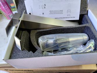 Bwe Bathroom Vessel Sink Faucet With Drain In stainless steel