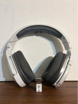 Turtle beach white wireless headset with usb
