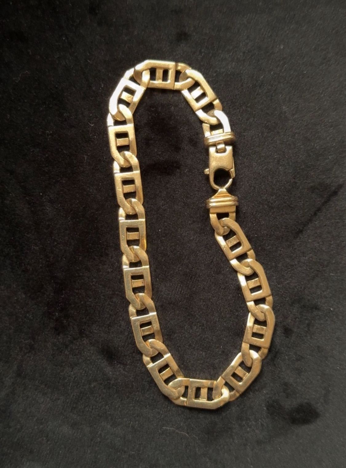 14k Gold Bracelets