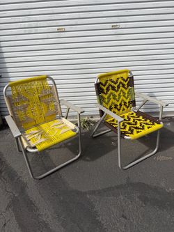 Folding Aluminum Beach/Lawn Chairs Vintage