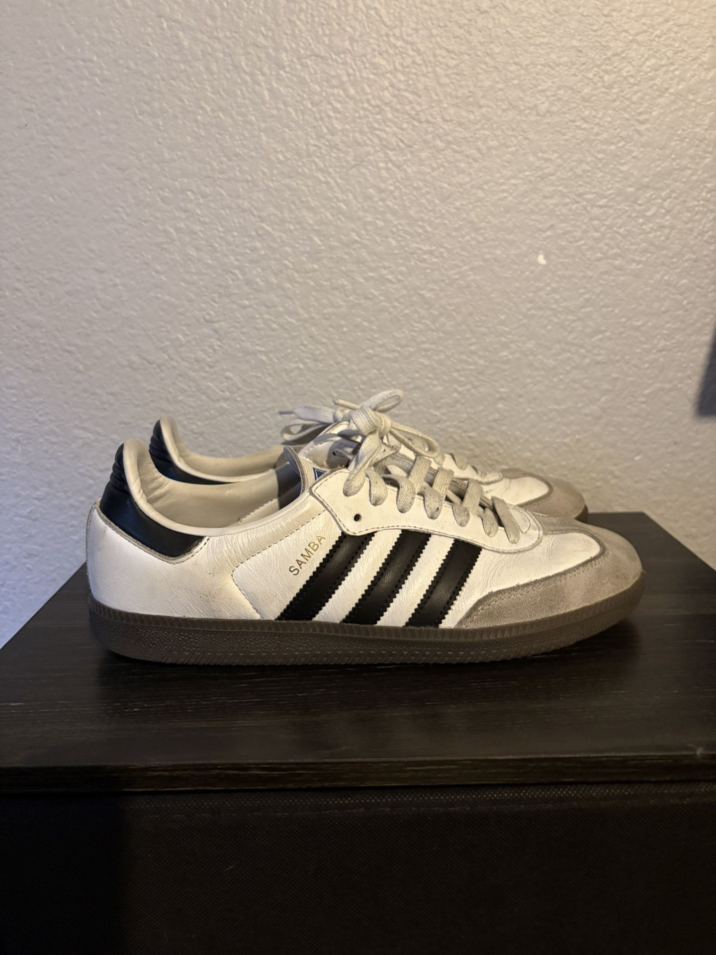 Adidas Sambas Size 9.5