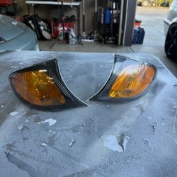 02-05 oem bmw e46 corner lights  