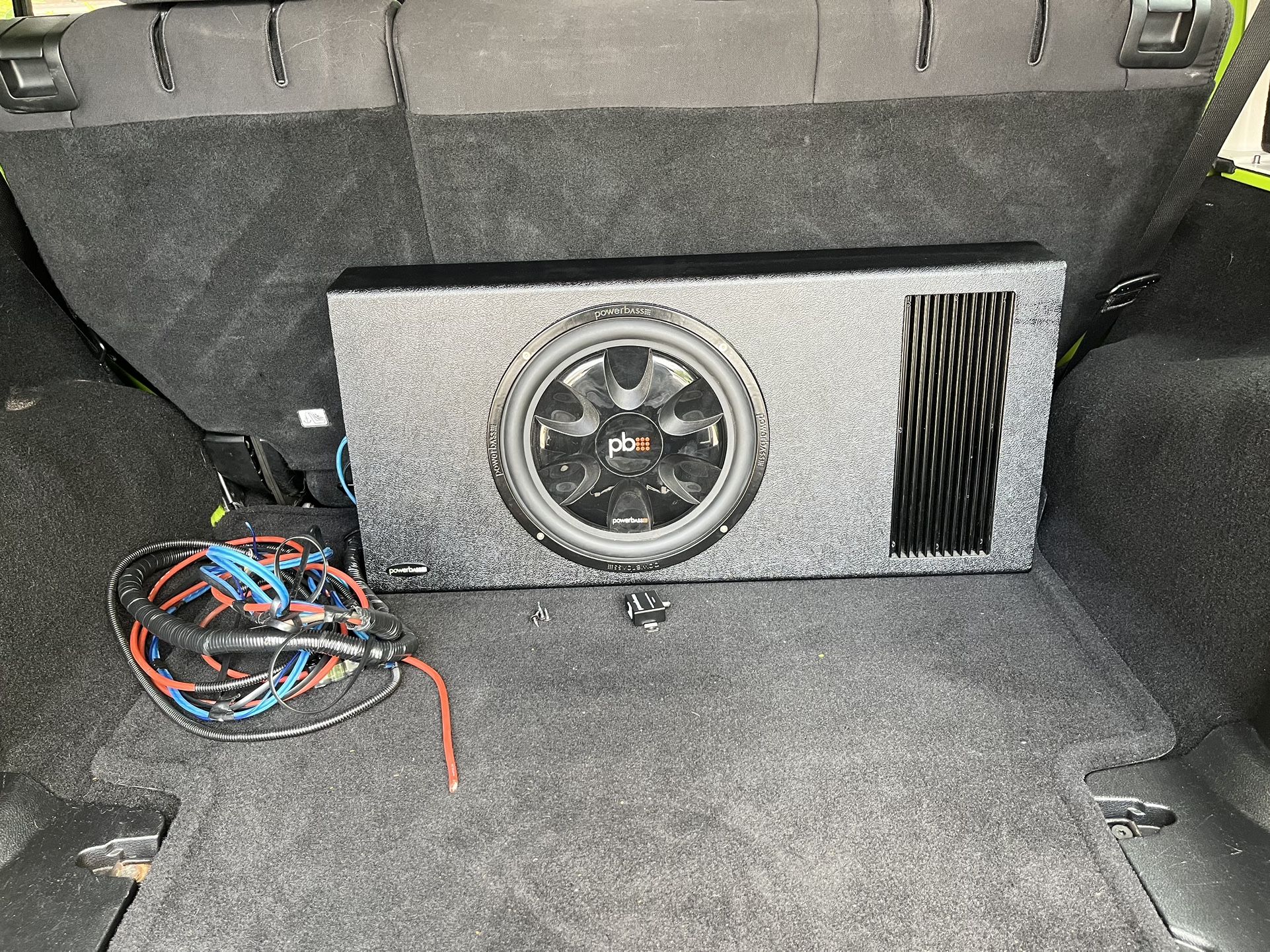 PowerBass PS-AWB121T - 12" Single Loaded Amplified Truck Box