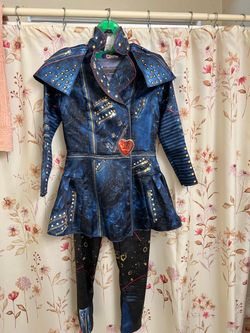 Costume NEW. Chino, ca