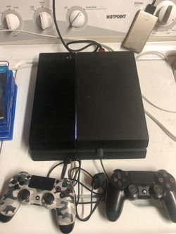 Play Station 4