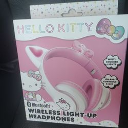 Hello Kitty Headphones