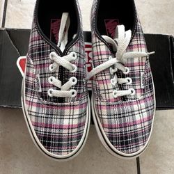 Vans Plaid Sneakers size 6