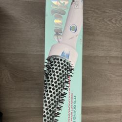 Mane Medium Hot Round Brush