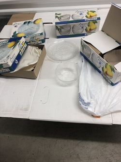 12 dessert plates and 12 bowls