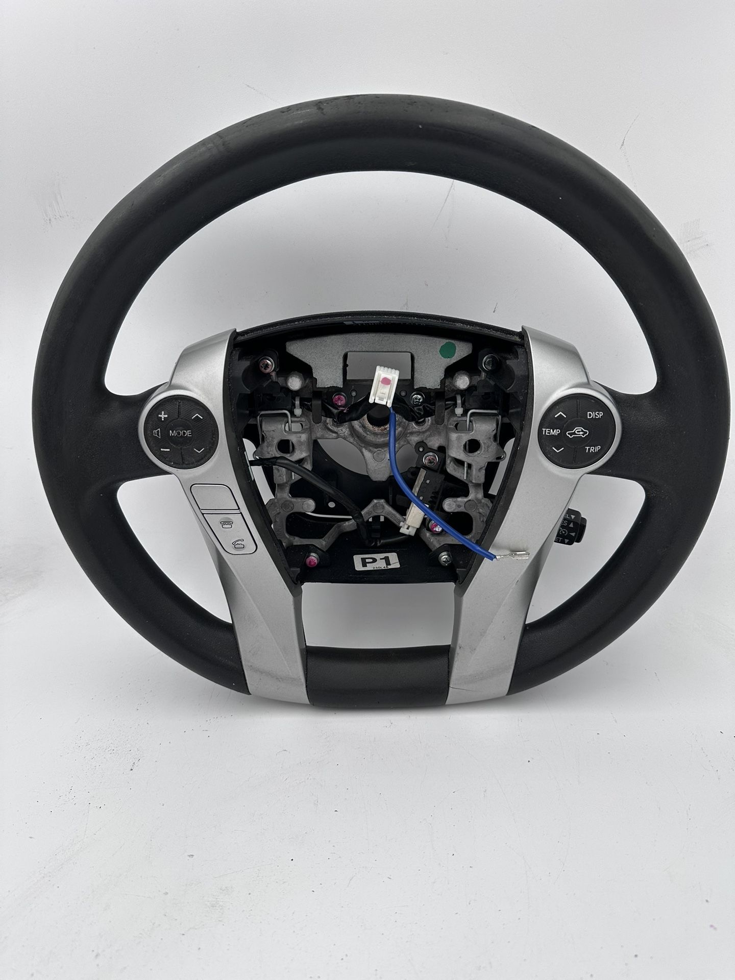2010 to 2015 TOYOTA PRIUS BASE STEERING WHEEL W/ CONTROLS OEM