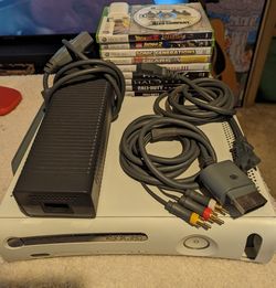 Xbox 360 First Gen With Games