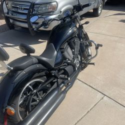 2012 Victory Vegas 8 Ball