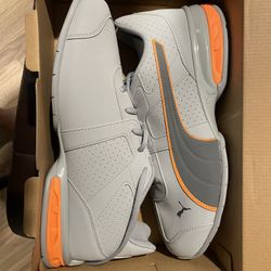 Pumas Size 11 1/2 Men’s