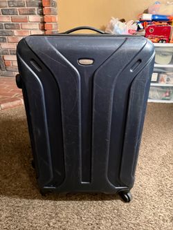 Skyline suitcase