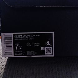 Jordan Spizike GS "White/University Blue Sneakers