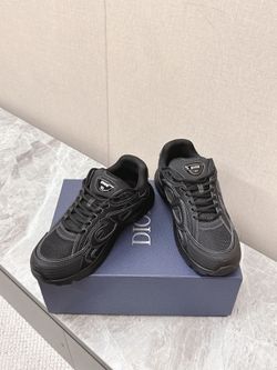 Di,or shoes