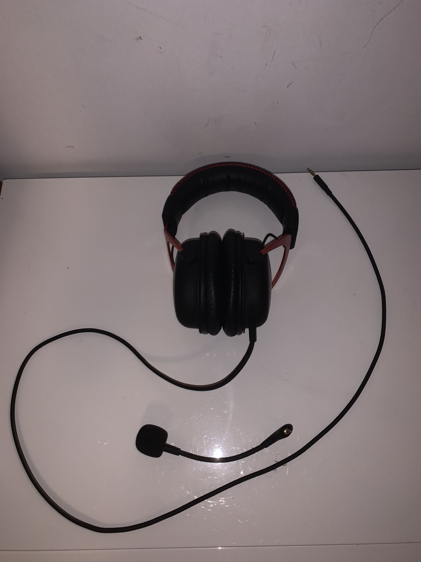 (NEED GONE NOW) Hyper X Cloud 2 Gaming Headphones/Headset