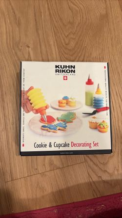 Kuhn Rikon Cookie & Cupcake Decorating Set - Swiss Design Baking Kit
