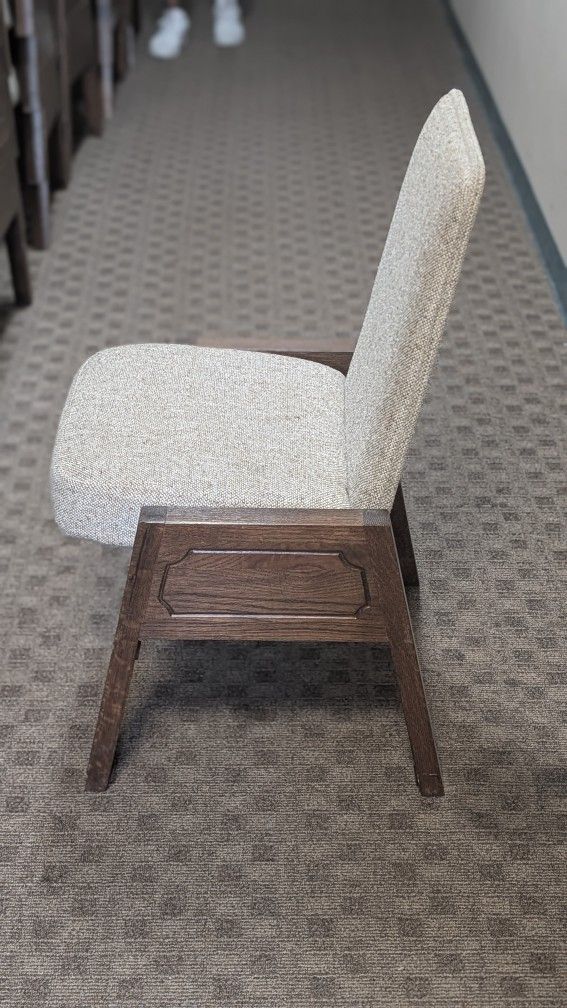 48 Sturdy Stackable Chairs – Event & Meeting Seating