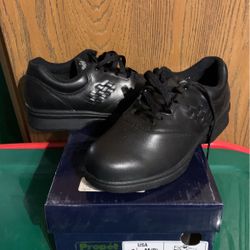 Brand New 7.5 Medium - Propet Women's Vista Walker (W3910) (034768)