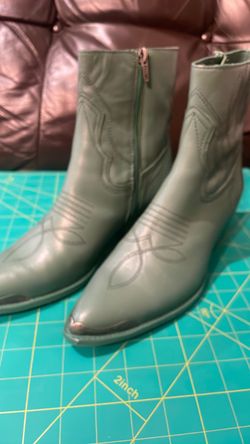 Steve Madden Kendal Green Calf Boots