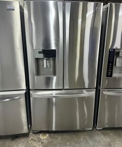 Stainless Steel French Door Fridge with Ice Maker