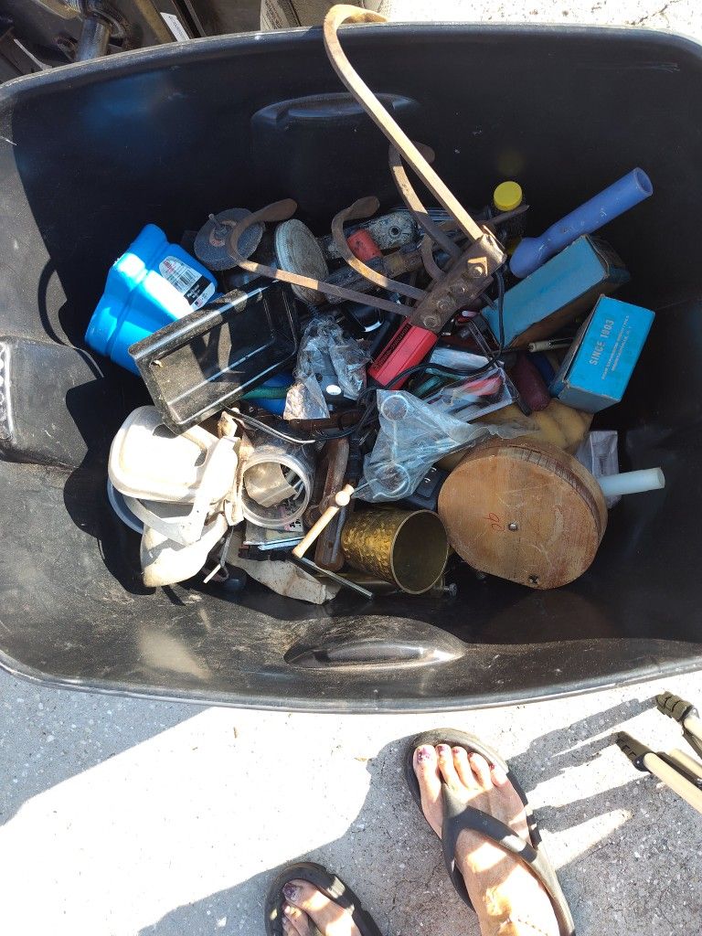 Alot Of Things For Sale