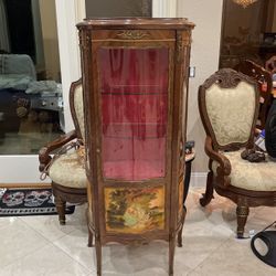 1930's French Louis XV Style Vernis Martin Vitrine Curio Cabinet