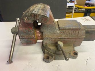 Wilton 5 inch bench/ pipe vise