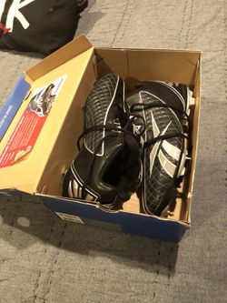Reebok cleats brand new size 11