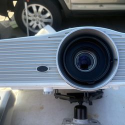 OPTOMA PROYECTOR FULL HIGH DEFINITION