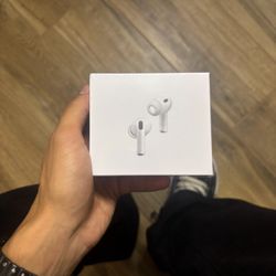 Apple AirPods Pro 3 Wireless 