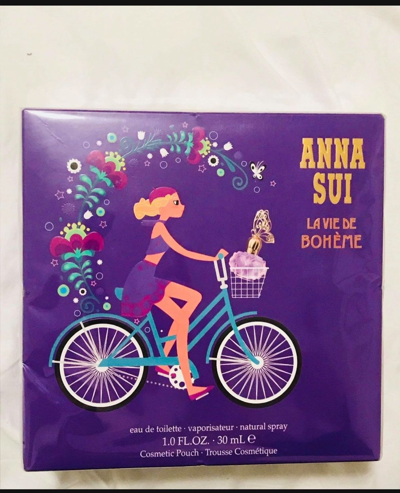 Perfume Anna sui