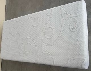 Nuevo individual blanco