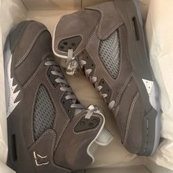 Air Jordan 5 Retro “Wolf Grey” Size 9 