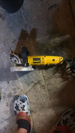 Dewalt Dw682 Plate Joiner