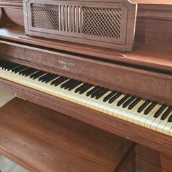 UPRIGHT PIANO SOHMER&CO