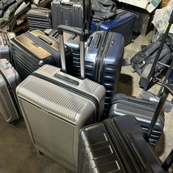 Samsonite / Delsey Paris Suitcases – Great Deal