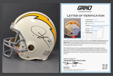 LaDainian Tomlinson Signed #21 San Diego Chargers Riddell VSR-4 Full-Size Helmet – Grad Authentication