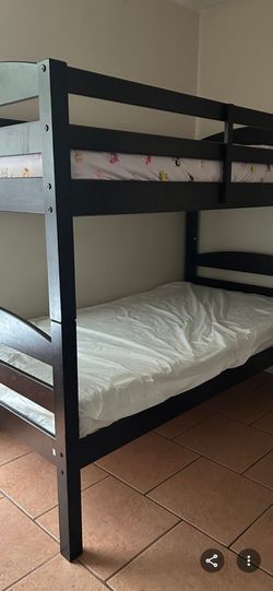 Bunk bed