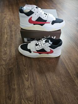 Jordan Jumpman Jack TR X Travis Scott 'University Red'- DS SIZE 11.5 MEN